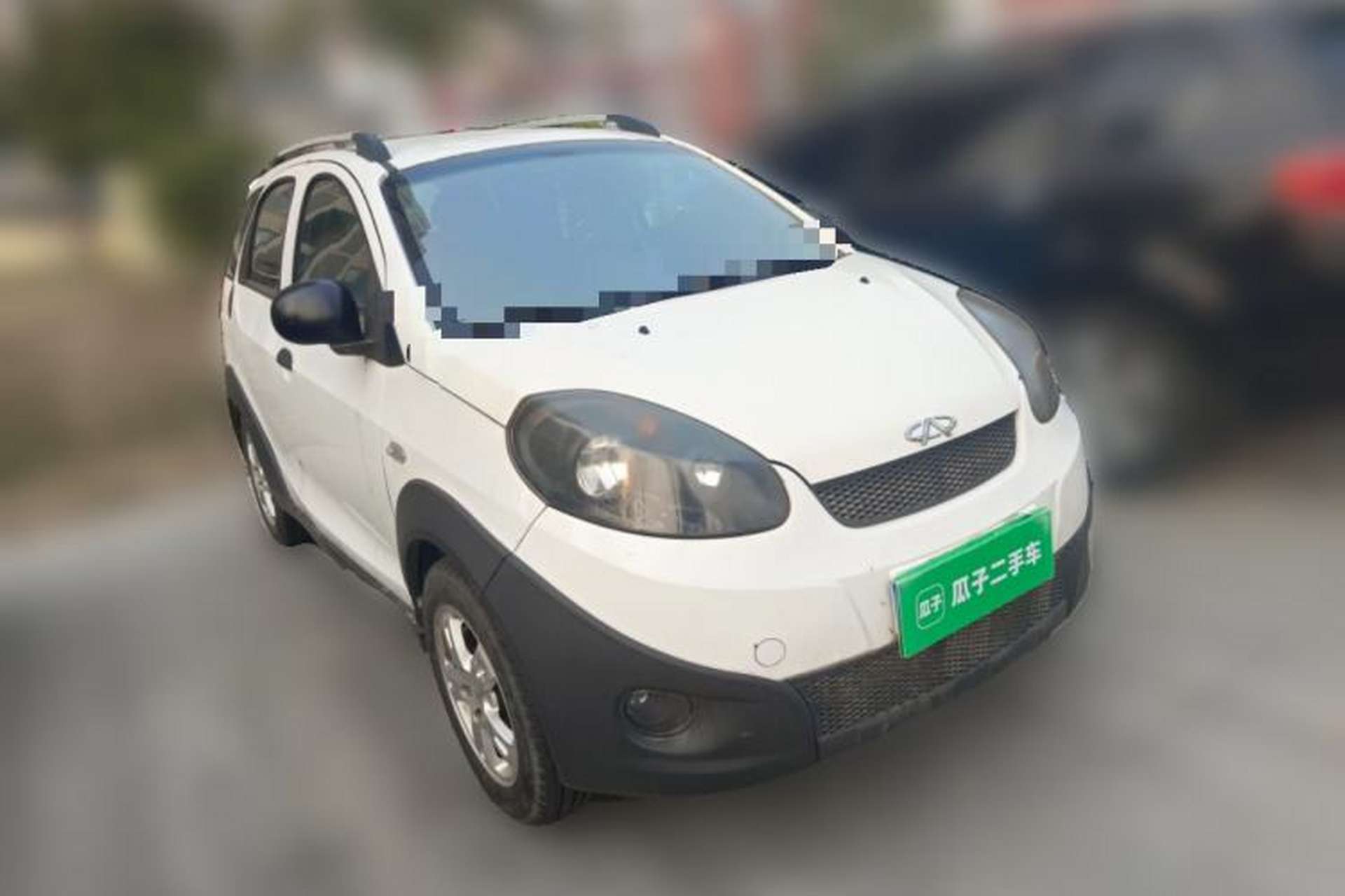 Used Chery X1 2012 1.3L AMT Luxury Model Front Right 45 Deg