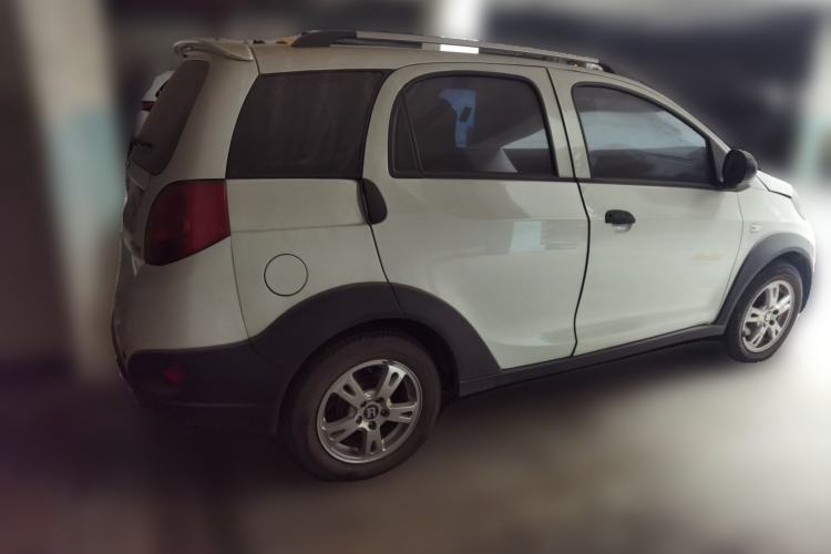 Used Chery X1 2012 1.5L Manual Luxury Version Rear Right 45 Deg