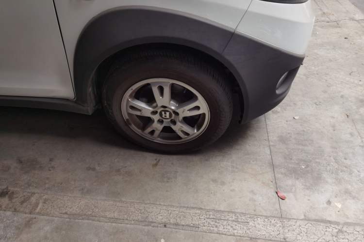 Used Chery X1 2012 1.5L Manual Luxury Version Right Front Wheel Hub