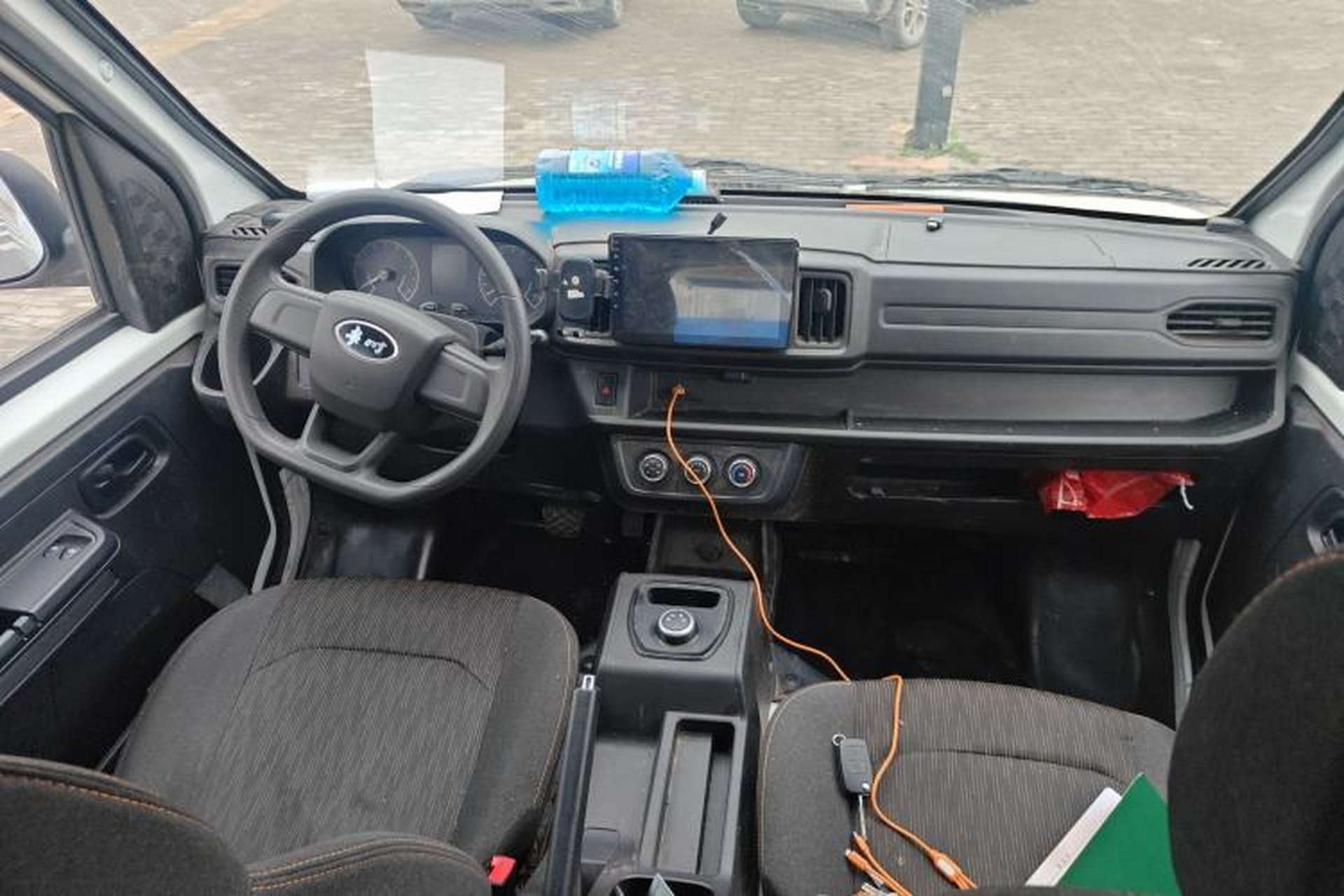 Used Chevoo Changjiang 7 Hao 2024 Shuxiang Edition Guoxuan Hi-Tech 40.55 kWh GK5030XXYBEV01 Center Console