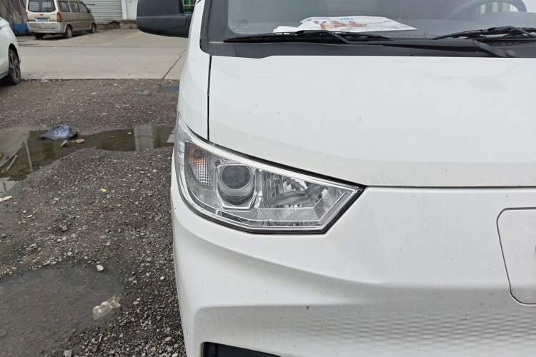 Used Chevoo Changjiang 7 Hao 2024 Shuxiang Edition Guoxuan Hi-Tech 40.55 kWh GK5030XXYBEV01 Right Front Headlight