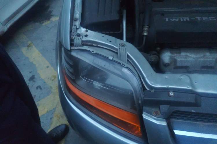 Used Chevrolet Aveo 2006 1.4 SL MT Right Front Headlight