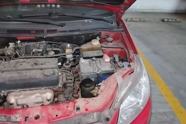 Used Chevrolet Aveo 2009 1.4SE AT Engine Bay Left