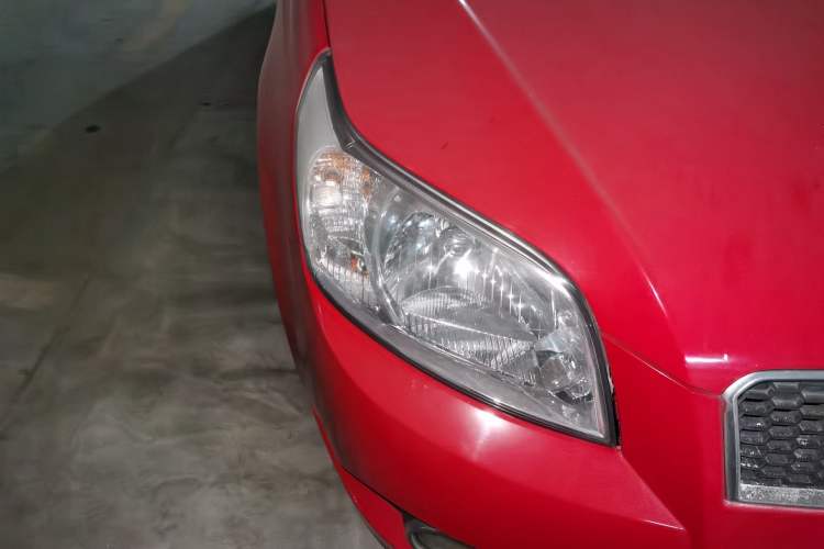 Used Chevrolet Aveo 2009 1.4SE AT Right Front Headlight