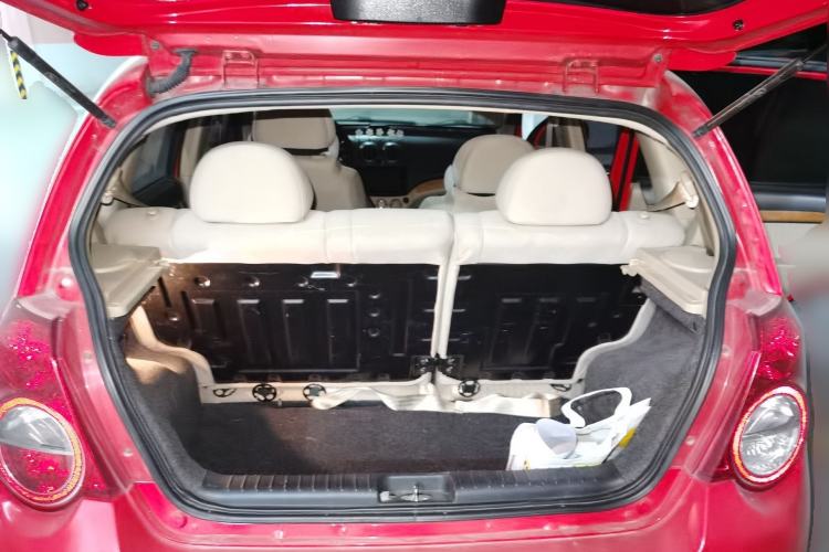 Used Chevrolet Aveo 2009 1.4SE AT Trunk