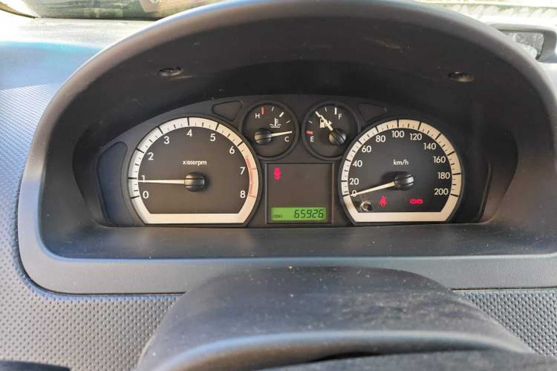 Used Chevrolet Aveo 2009 1.2 SL MT Instrument Cluster