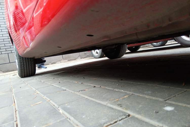 Used Chevrolet Aveo 2010 1.4 AT Meimei Edition Chassis Front Right