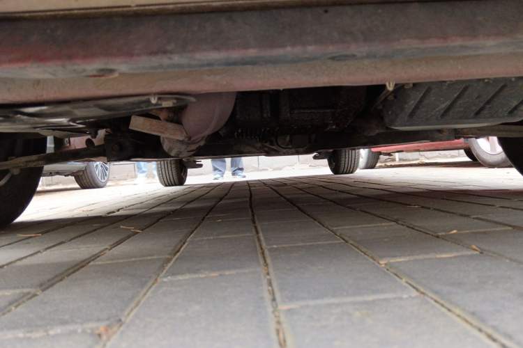 Used Chevrolet Aveo 2010 1.4 AT Meimei Edition Chassis Front