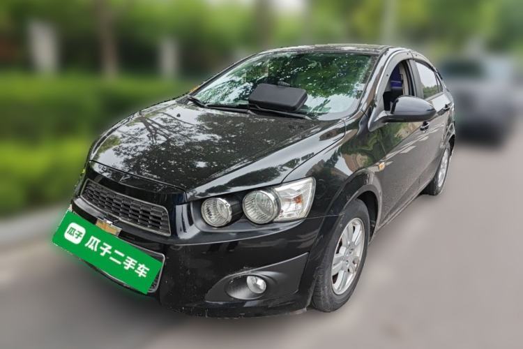 Used Chevrolet Aveo Sonic 2011 Sedan 1.4L Manual Transmission SE Guazi used car, China used car export, Used car for sale, Used cars, Cheapest cars for sale