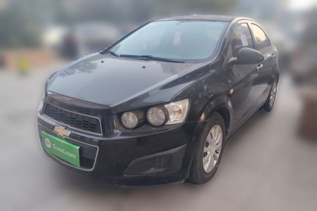 Used Chevrolet Aveo Sonic 2011 Sedan 1.4L MT SL