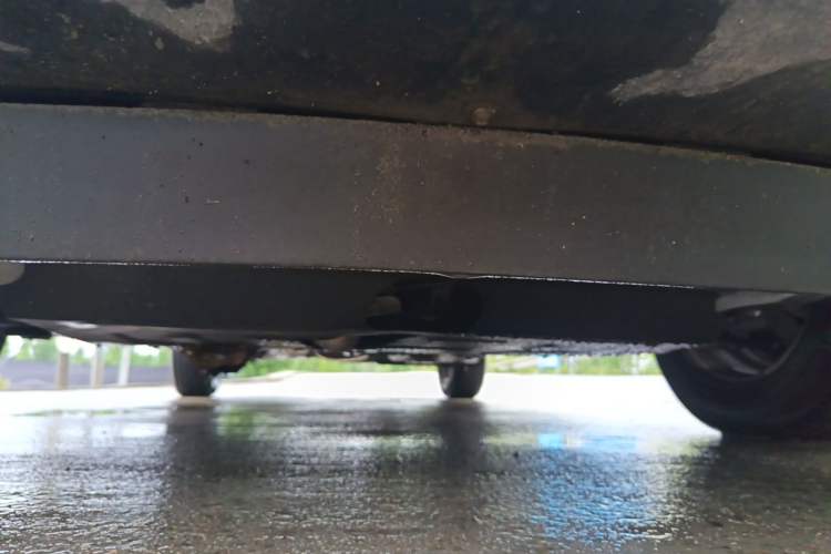 Used Chevrolet Aveo Sonic 2011 Sedan 1.4L MT SL Chassis Front
