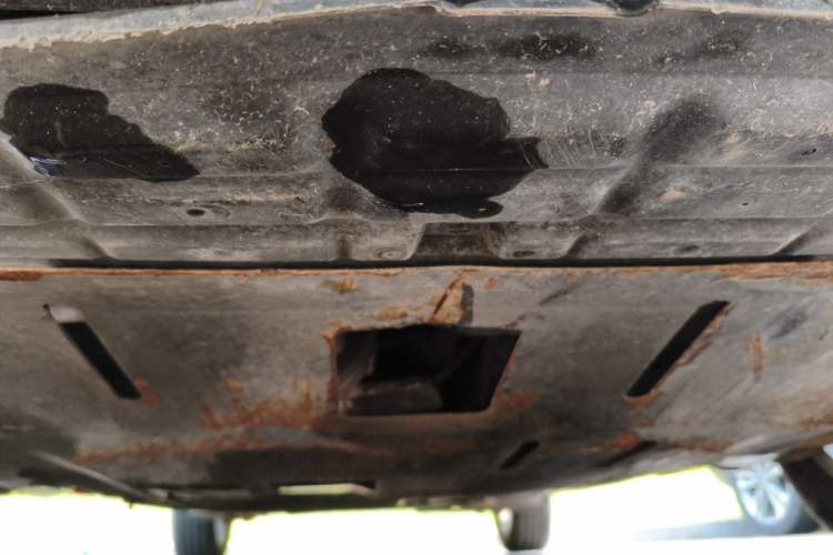 Used Chevrolet Aveo Sonic 2011 Sedan 1.4L Manual Transmission SE Chassis Front