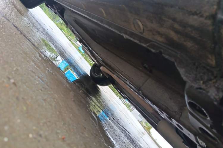 Used Chevrolet Aveo Sonic 2011 Sedan 1.4L MT SL Chassis Front Right