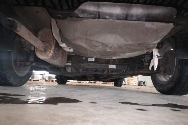 Used Chevrolet Aveo Sonic 2011 Sedan 1.4L MT SL Chassis Rear
