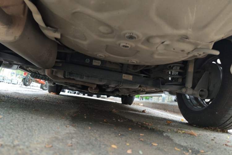 Used Chevrolet Aveo Sonic 2011 Sedan 1.4L MT SL Chassis Rear