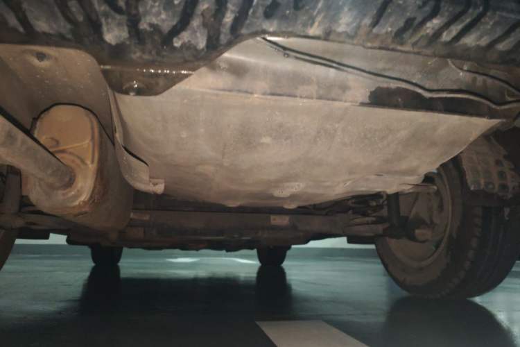 Used Chevrolet Aveo Sonic 2011 Sedan 1.4L MT SL Chassis Rear