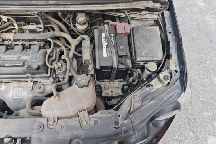 Used Chevrolet Aveo Sonic 2011 Sedan 1.4L Automatic SL Engine Bay Left