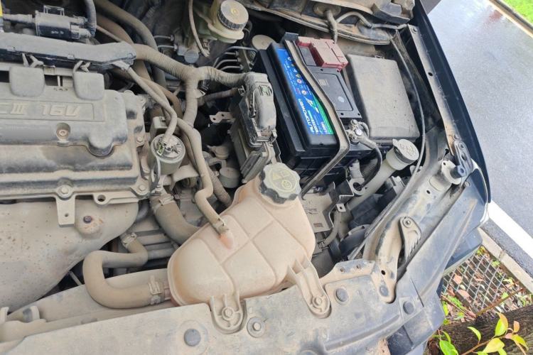 Used Chevrolet Aveo Sonic 2011 Sedan 1.4L MT SL Engine Bay Left
