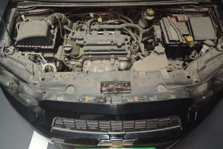 Used Chevrolet Aveo Sonic 2011 Sedan 1.4L MT SL Engine Bay