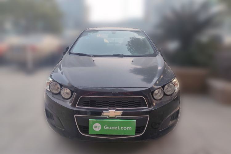 Used Chevrolet Aveo Sonic 2011 Sedan 1.4L MT SL Front