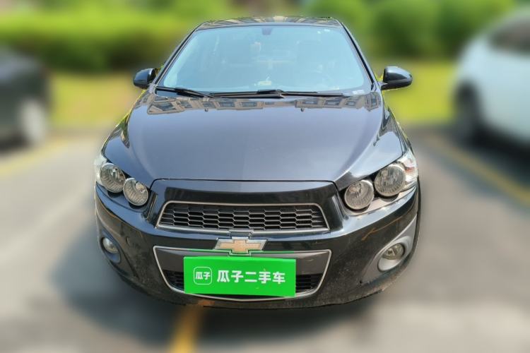 Used Chevrolet Aveo Sonic 2011 Sedan 1.4L Manual Transmission SE Front
