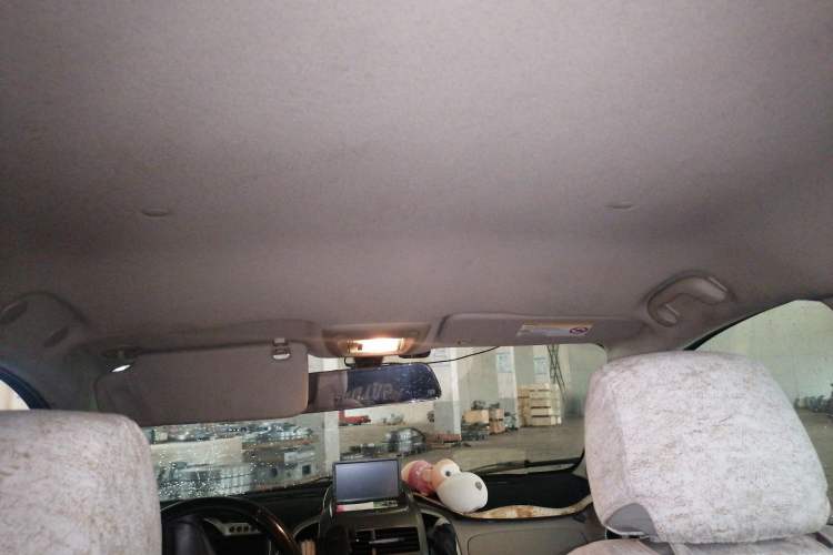 Used Chevrolet Aveo Sonic 2011 Sedan 1.4L MT SL Headliner