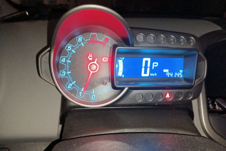 Used Chevrolet Aveo Sonic 2011 Sedan 1.4L Automatic SE Instrument Cluster