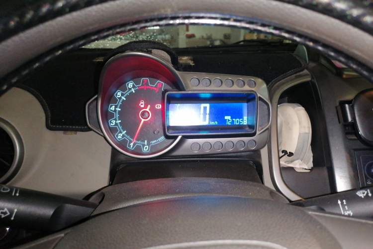 Used Chevrolet Aveo Sonic 2011 Sedan 1.4L MT SL Instrument Cluster