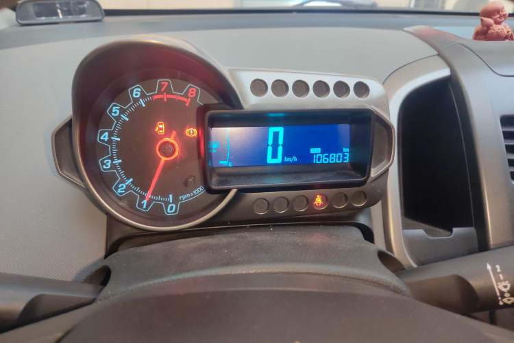 Used Chevrolet Aveo Sonic 2011 Sedan 1.4L MT SL Instrument Cluster