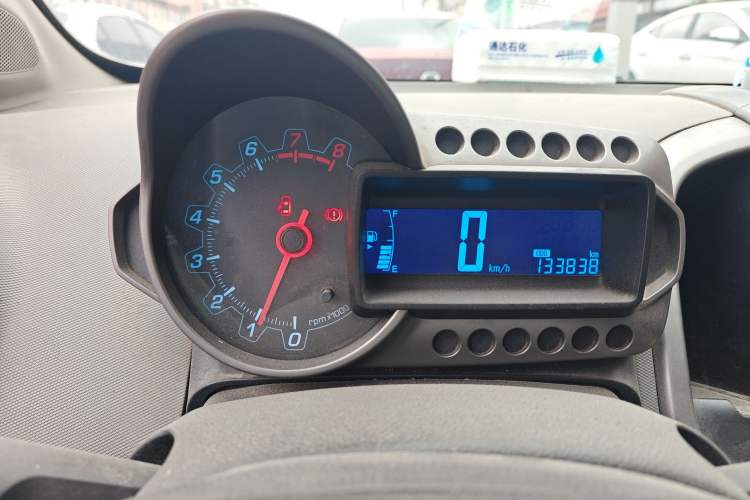 Used Chevrolet Aveo Sonic 2011 Sedan 1.4L Manual Transmission SE Instrument Cluster