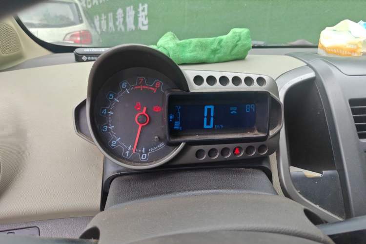 Used Chevrolet Aveo Sonic 2011 Sedan 1.4L MT SL Instrument Cluster