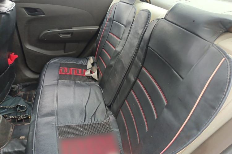 Used Chevrolet Aveo Sonic 2011 Sedan 1.4L MT SL Left Rear Seat