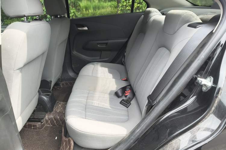 Used Chevrolet Aveo Sonic 2011 Sedan 1.4L Manual Transmission SE Left Rear Seat