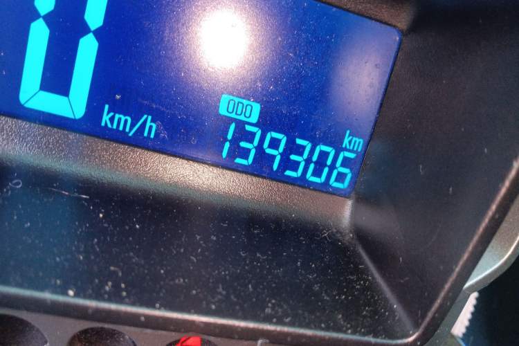 Used Chevrolet Aveo Sonic 2011 Sedan 1.4L Manual Transmission SE Odometer Close Up