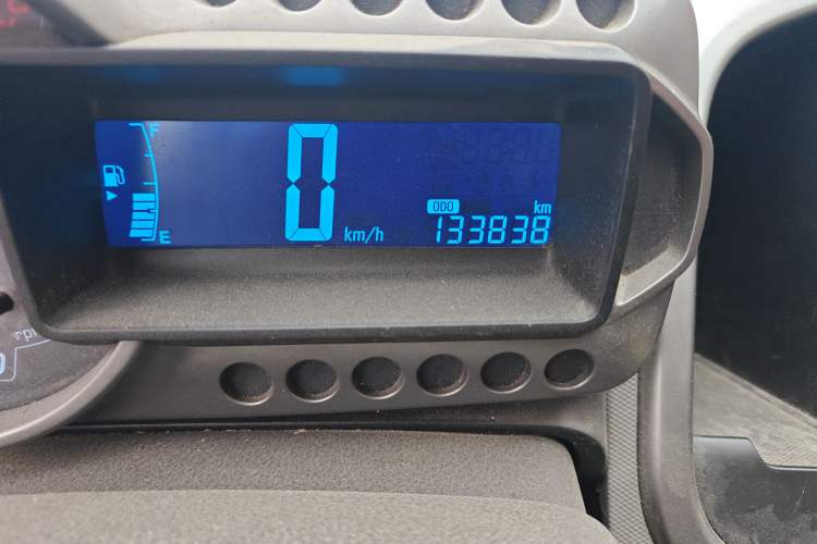 Used Chevrolet Aveo Sonic 2011 Sedan 1.4L Manual Transmission SE Odometer Close Up