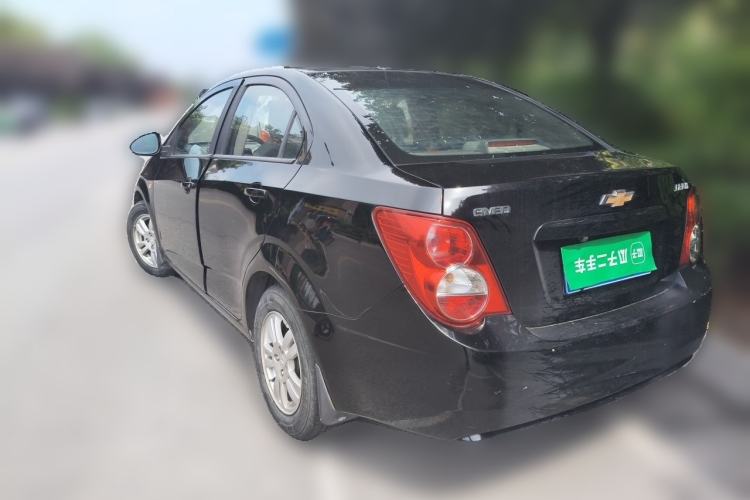 Used Chevrolet Aveo Sonic 2011 Sedan 1.4L Manual Transmission SE Rear Left 45 Deg