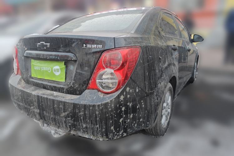 Used Chevrolet Aveo Sonic 2011 Sedan 1.4L Manual Transmission SE Rear Right 45 Deg