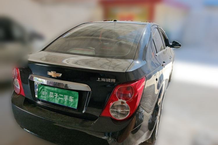 Used Chevrolet Aveo Sonic 2011 Sedan 1.4L Manual Transmission SE Rear Right 45 Deg