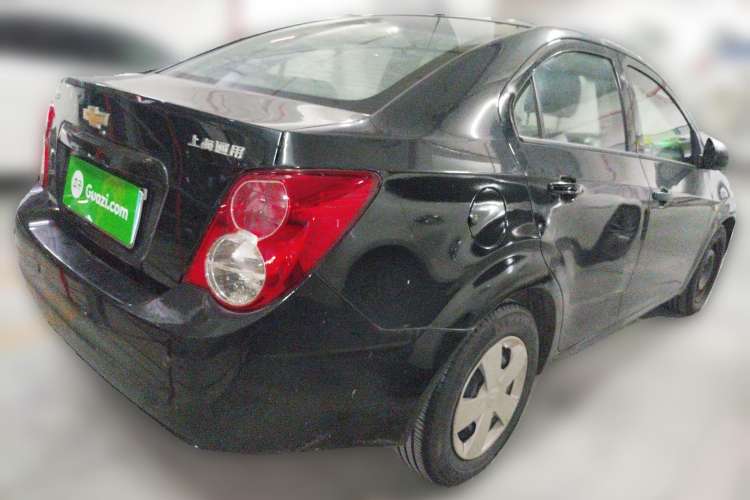 Used Chevrolet Aveo Sonic 2011 Sedan 1.4L Automatic SL Rear Right 45 Deg