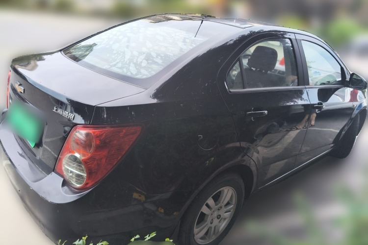 Used Chevrolet Aveo Sonic 2011 Sedan 1.4L Manual Transmission SE Rear Right 45 Deg