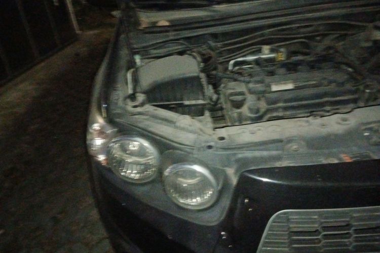 Used Chevrolet Aveo Sonic 2011 Sedan 1.4L Automatic SE Right Front Headlight