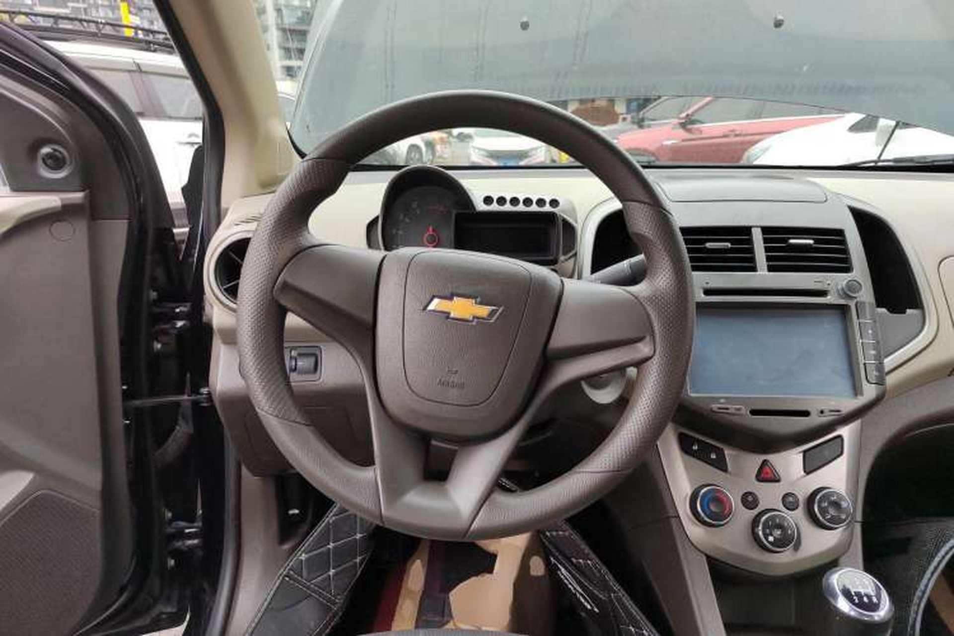 Used Chevrolet Aveo Sonic 2011 Sedan 1.4L MT SL Steering Wheel
