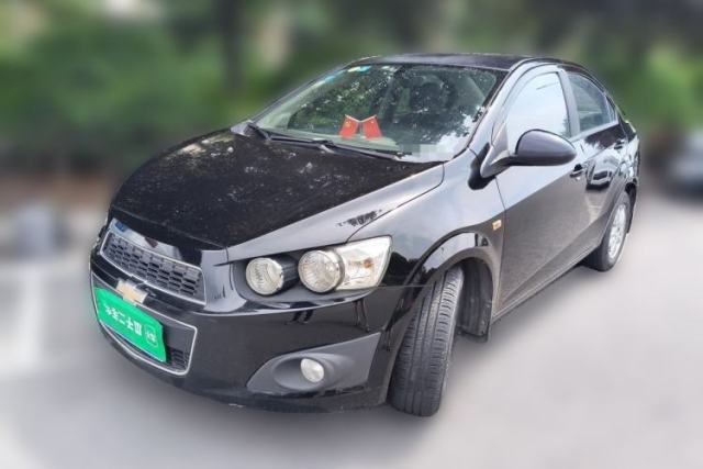 Used Chevrolet Aveo Sonic 2011 Sedan 1.4L Manual Transmission SE