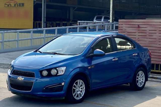 Used Chevrolet Aveo Sonic 2011 Sedan 1.4L Manual Transmission SE