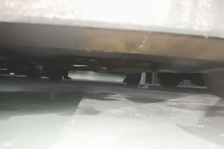 Used Chevrolet Aveo Sonic 2011 Sedan 1.6L Manual Transmission SX Chassis Front
