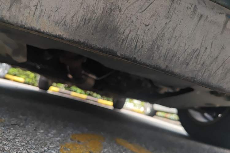 Used Chevrolet Aveo Sonic 2011 Sedan 1.4L Automatic SE Chassis Front