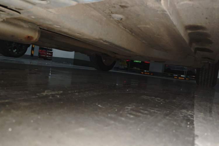 Used Chevrolet Aveo Sonic 2011 Hatchback 1.4L MT SL Chassis Front Left