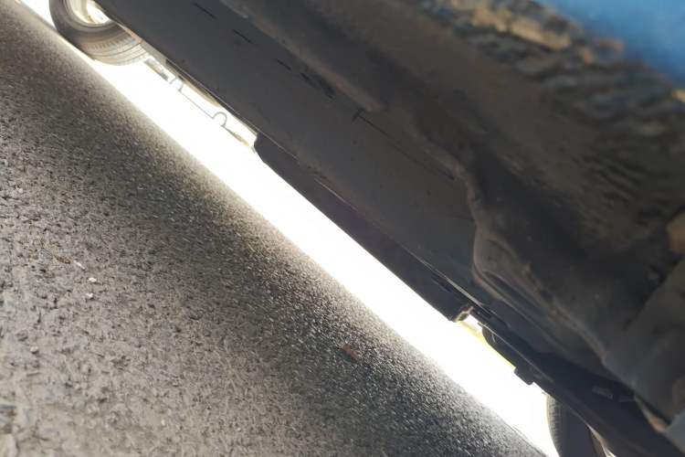 Used Chevrolet Aveo Sonic 2011 Hatchback 1.6L MT SX Chassis Front Right