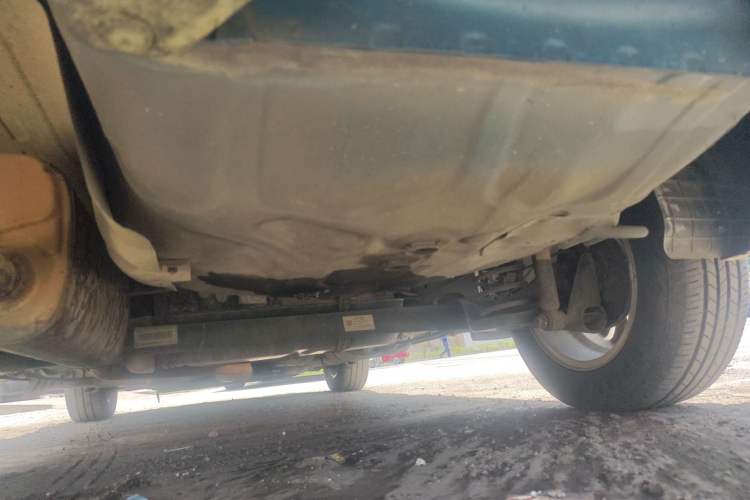 Used Chevrolet Aveo Sonic 2011 Sedan 1.4L MT SL Chassis Rear