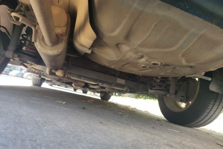 Used Chevrolet Aveo Sonic 2011 Sedan 1.4L Manual Transmission SE Chassis Rear